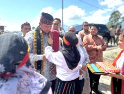 Wali Kota Bekasi Serahkan Bantuan Rp2,1 Miliar untuk Bangun Rumah Sakit di Manggarai Timur NTT