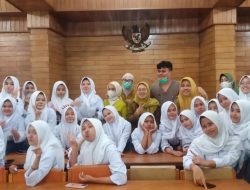 Edukasi Remaja di Sekolah Bina Karya Mandiri Kota Bekasi, Puskesmas Pengasinan Gelar Cek Kesehatan Gratis