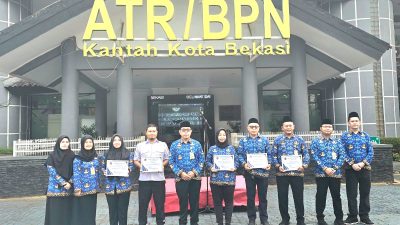 BPN Kota Bekasi Beri Penghargaan kepada Pegawai Teladan di Hari Sumpah Pemuda