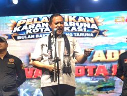 Lantik Pengurus Karang Taruna Periode 2026–2031, Wali Kota Bekasi Minta Sinergi dan Pemberdayaan Pemuda