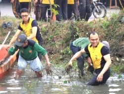 Polres Metro Bekasi Kota Terapkan Green Policing, Ajak Warga Jaga Kelestarian Sungai dan Lingkungan