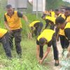 Jaga Lingkungan & Antisipasi Banjir, Polres Metro Bekasi Kota Gelar Aksi Bersih-Bersih Kali Baru